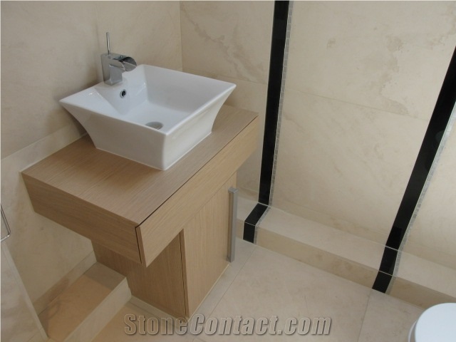Applestone Honed Bath Design, Beige Limestone