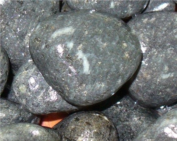 Green Granite Pebble Stones