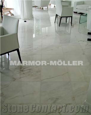 Flooring in Estremoz Creme Marble