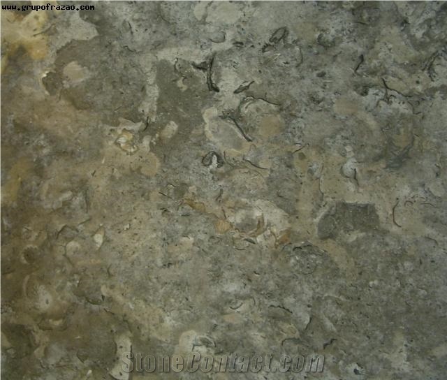 Gris Royal Limestone Slabs & Tiles