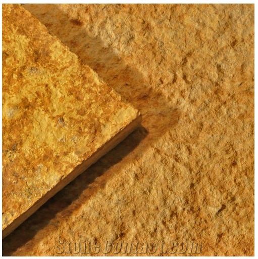 Castelo Oro Sandstone Slabs & Tiles