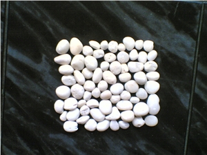 White Pebble Stone Mosaic Stone