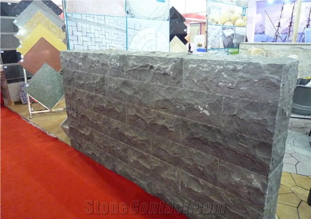 China Black Andesite Wall Stone- Mushroom Stone