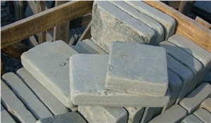Tumbled China Grey Slate Cobble Stone