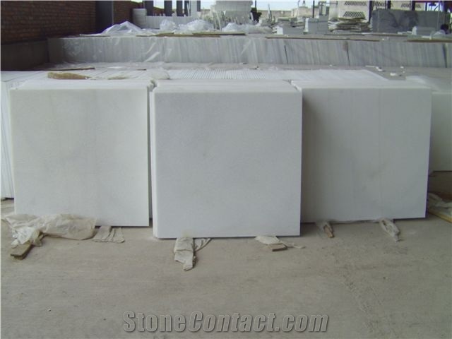 China Absolute White Marble Slabs & Tiles