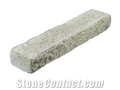 G682 Granite Kerb Stone