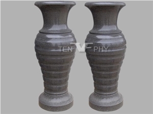 China Black Basalt Vase