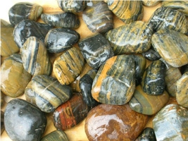 Sliced Pebbles Manau Stone