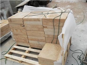China Yellow Sandstone Busha Hammered Slabs & Tiles
