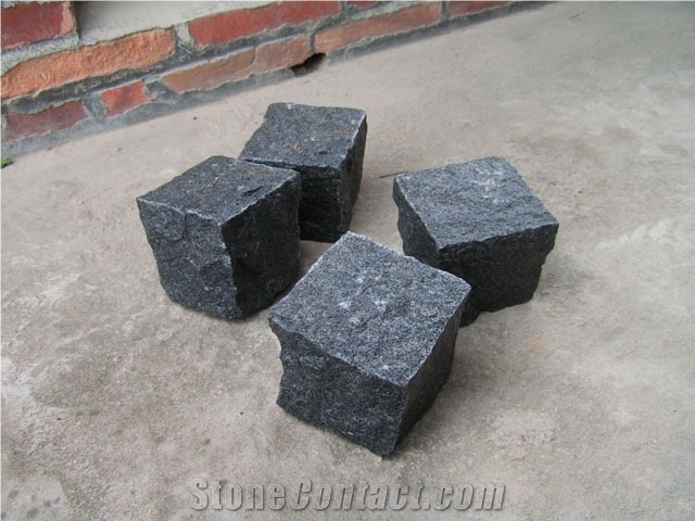 G654 Dark Gray Granite Cube Stone