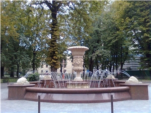 Fountain. Rosso Toledo. Travertino Classic Light