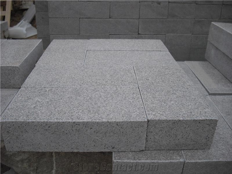 G354 Granite Paving Stone