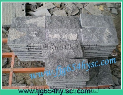 Padang Black (G654 Granite) Mushroom Stone
