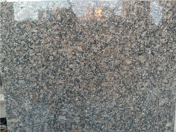 China Caledonia Granite Slab, China Brown Granite