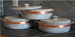 https://pic.stonecontact.com/picture/20102/33456/grigio-florenca-soapstone-cookware-p64875-1S.jpg
