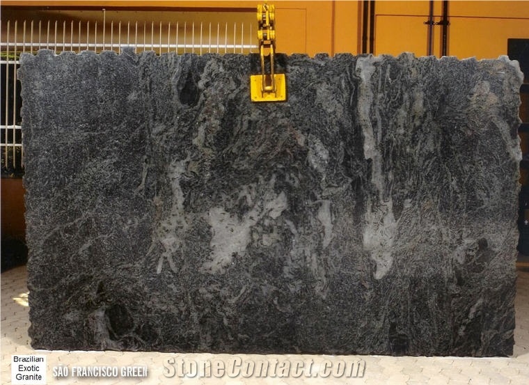 Verde Sao Francisco Granite Slabs