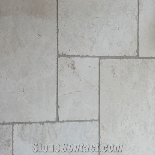 Versailles Limestone Slabs & Tiles, France Beige Limestone