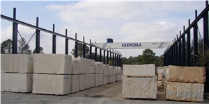 Beige Limestone Blocks, Portuguese Limestone