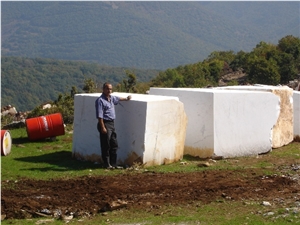 Pighes White Marble Blocks