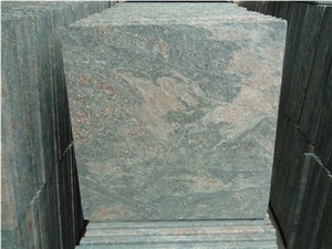 Country Road - Flamed Green Quartzite Tiles