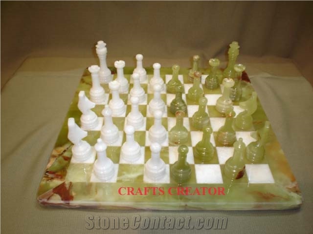Pakistan Ggreen Onyx Chess Sets, Handcraft