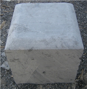 Vietnam Bluestone Tumbled Cobble Stone