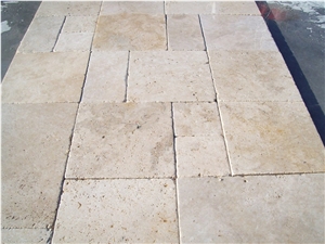 Light Travertine Versailles Pattern