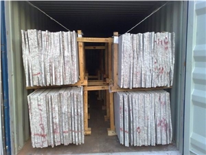 Granite Slabs Packing