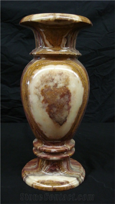 Multicolor Red Onyx Vase