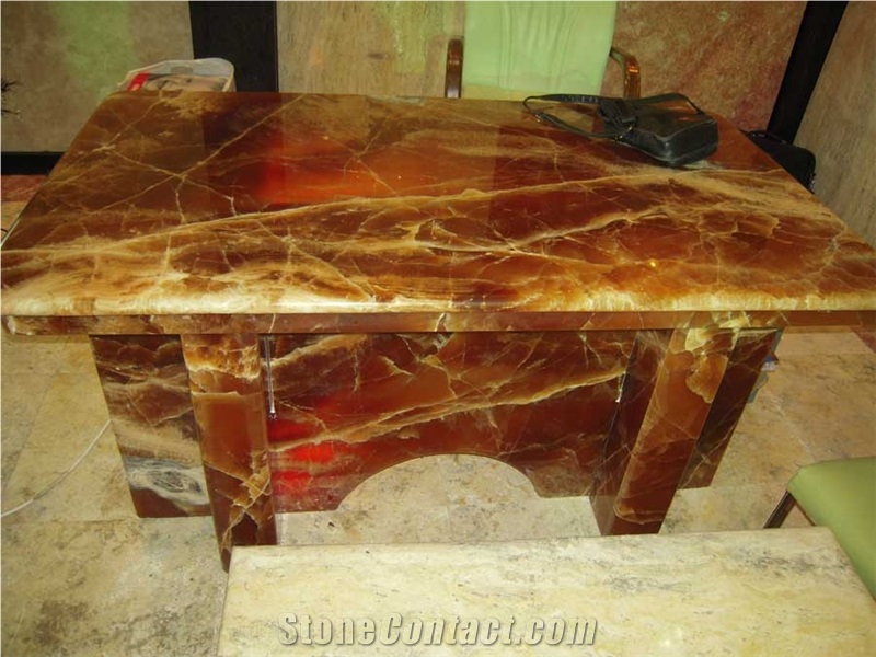 Onyx Brown Table