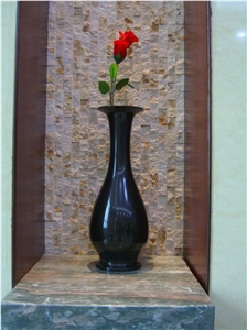 Black Onyx Vase