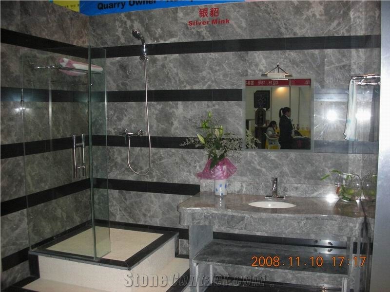 Gray Marble Bathroom Design