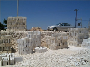 Qatranah White Limestone Slabs & Tiles, Jordan White Limestone