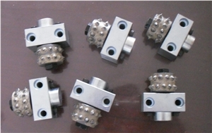 Roll for Bushhammering Plate