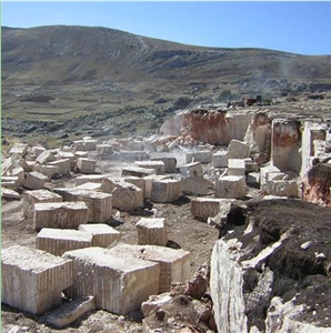 Peruvian Travertine Blocks