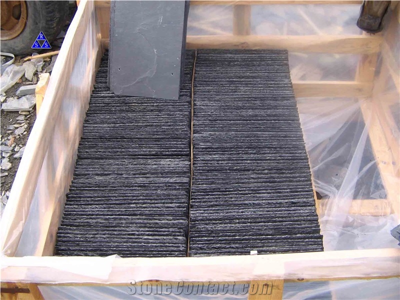 China Cheap Black Roofing Slate and Drilled