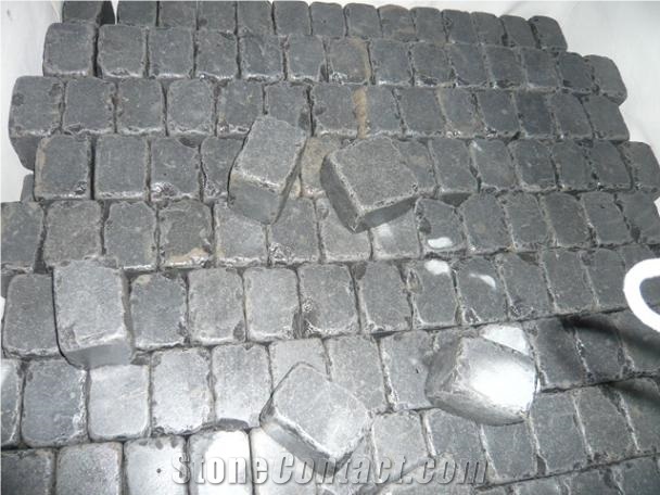 Zhangpu Black Basalt Cobbles G685