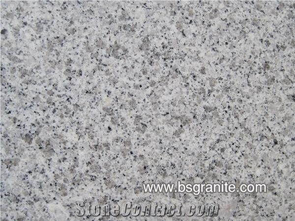 G355 Granite, Jade White Granite, Pingdu White Granite, China Shandong Laizhou Granite Slab, Cladding Tile, Floor Tile, Stone Slab, Step and Riser, Paver
