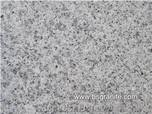 G355 Granite, Jade White Granite, Pingdu White Granite, China Shandong Laizhou Granite Slab, Cladding Tile, Floor Tile, Stone Slab, Step and Riser, Paver