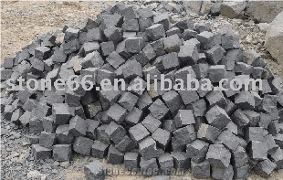 Black Basalt Cubes, Cobble Stone