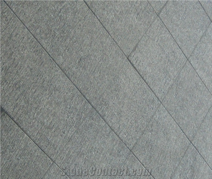 G684 Black Granite Chiseled Tile