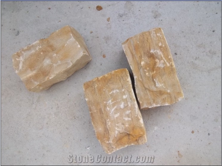 Golden Sandstone Cobble Stone,china Yellow Sandstone