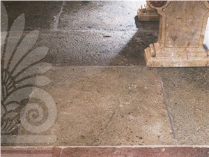 Antique Reclaimed Chateaux Green Limestone Floor Tile