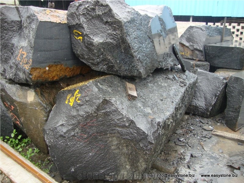 G684 Black Basalt Blocks