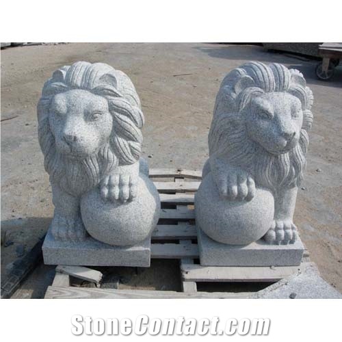 Granite Lion Sculpture, Sesame White Granite Sculpture from China