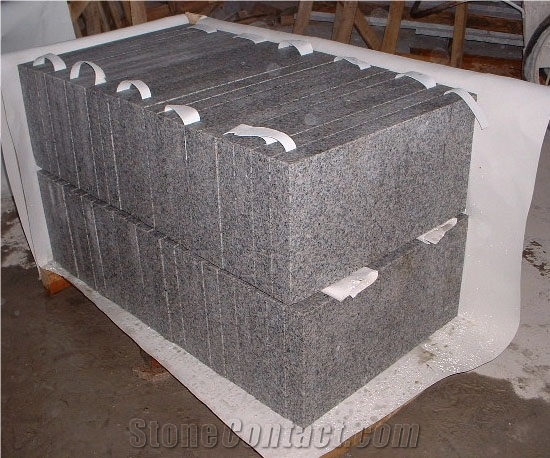 Grey Granite Tile Packing