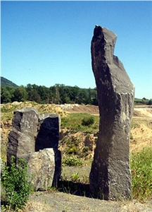 Black Basalt Paliade, Basalt Garden Stone