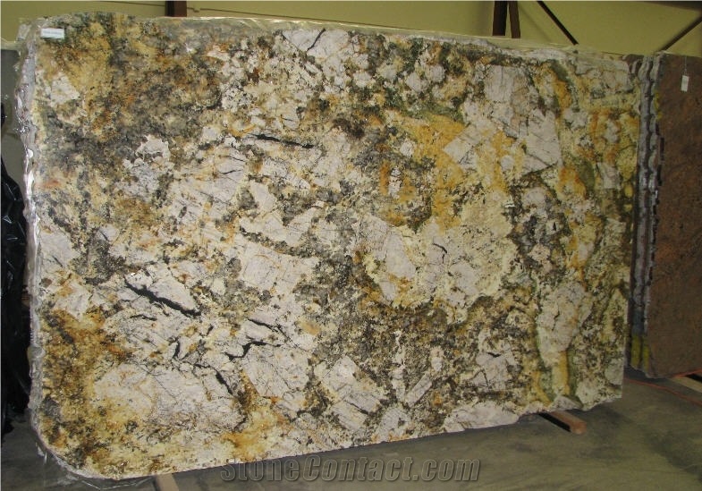 Karisma Granite Slabs,Brazil Yellow Granite