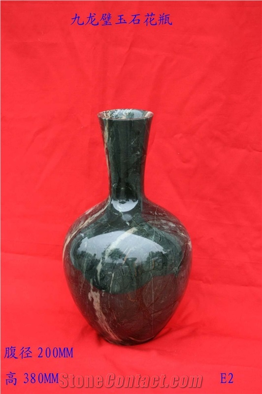 Vase with Ink Jade ,Huaan Jade