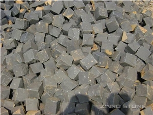 China Black Basalt Natural Splitted Cube , Cobble